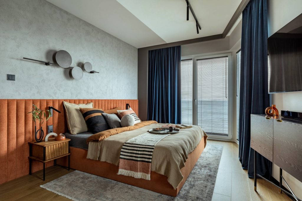 warm-and-cozy-bedroom-interior-with-big-orange-bed-2024-10-17-17-40-00-utc-Large-1024x683-1